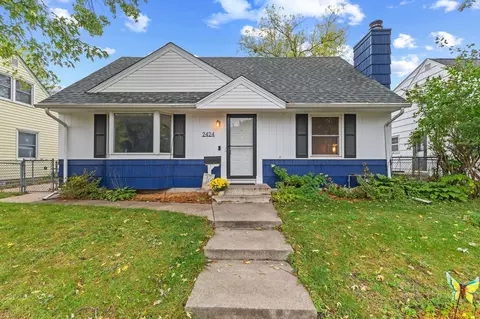 2424 Cavell Ave S, Saint Louis Park, MN 55426