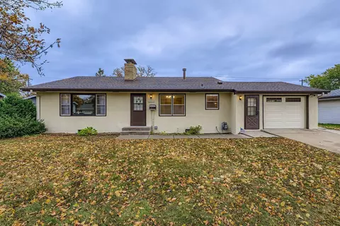 6011 6th St NE, Fridley, MN 55432