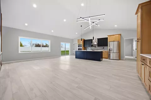 Living - 109 Annies Way, Mapleton, ND 58059 photo 5 of 5