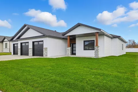 Exterior - 109 Annies Way, Mapleton, ND 58059 photo 4 of 12
