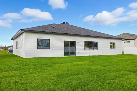 Exterior - 109 Annies Way, Mapleton, ND 58059 photo 7 of 12