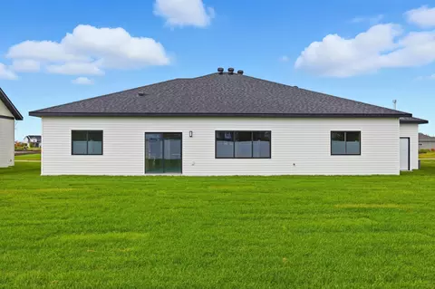 Exterior - 109 Annies Way, Mapleton, ND 58059 photo 8 of 12
