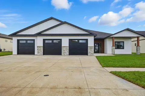 Exterior - 109 Annies Way, Mapleton, ND 58059 photo 2 of 12