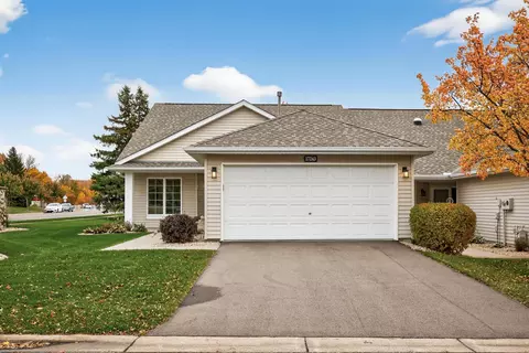17243 Deerfield Dr SE, Prior Lake, MN 55372
