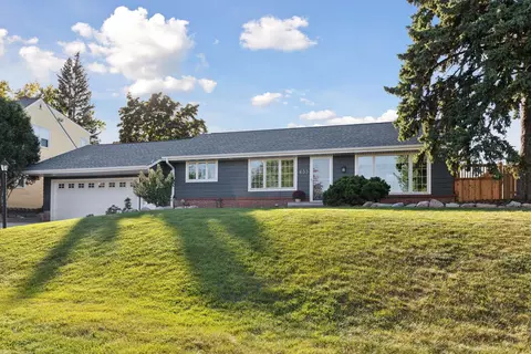 633 Saratoga St S, Saint Paul, MN 55116