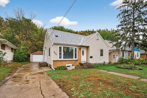 442 White Bear Ave N, Saint Paul, MN 55106