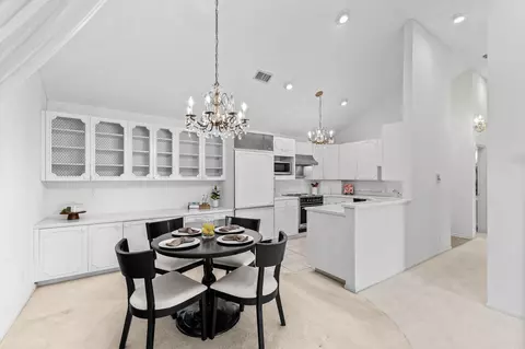 7200 Cahill Rd #308, Edina, MN 55439