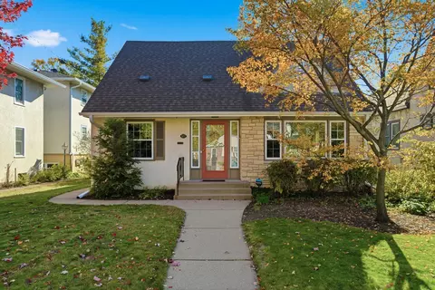 3217 E 25th St, Minneapolis, MN 55406