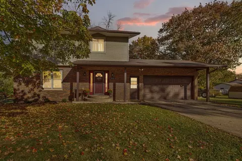 1614 Rondarwal Ln, Faribault, MN 55021 photo 3