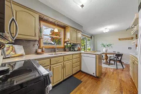 1614 Rondarwal Ln, Faribault, MN 55021 photo 10