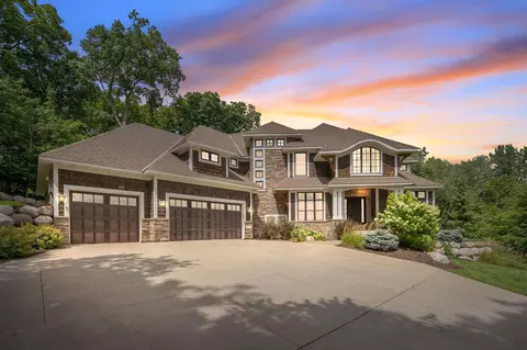 4800 Woolman Ct, Minnetonka, MN 55345