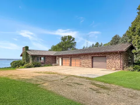 1787 Willmac Ln, Tyler, MN 56178 photo 5