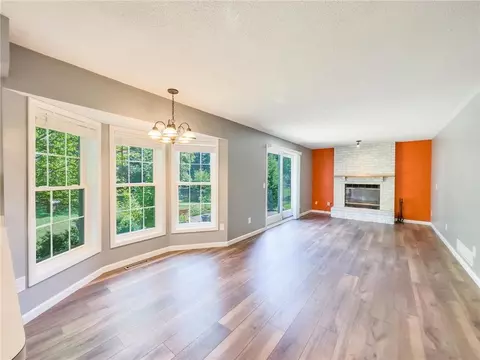 1051 Northview Park Rd, Eagan, MN 55123 photo 15