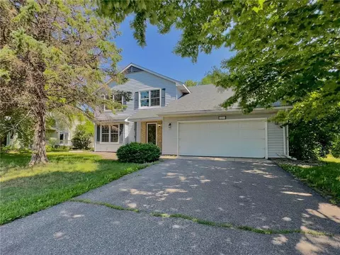 1051 Northview Park Rd, Eagan, MN 55123 photo 2
