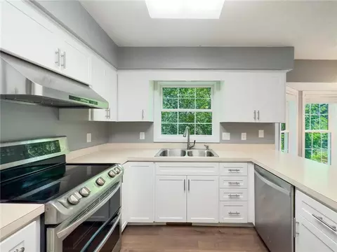 1051 Northview Park Rd, Eagan, MN 55123 photo 33