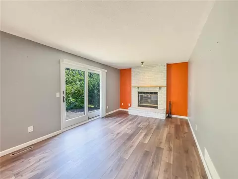 1051 Northview Park Rd, Eagan, MN 55123 photo 16