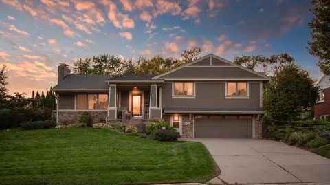 7040 Kellogg Ave, Edina, MN 55435