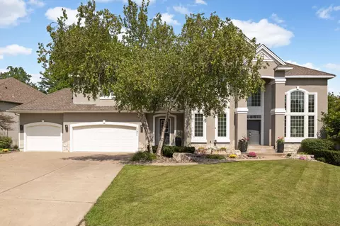 13877 Elkhart Rd, Apple Valley, MN 55124