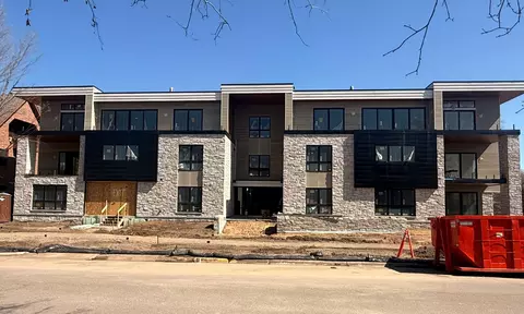 150 Broadway Ave S #2A, Wayzata, MN 55391
