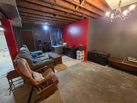 Living - 929 Ash St, Appleton, MN 56208 photo 3 of 3