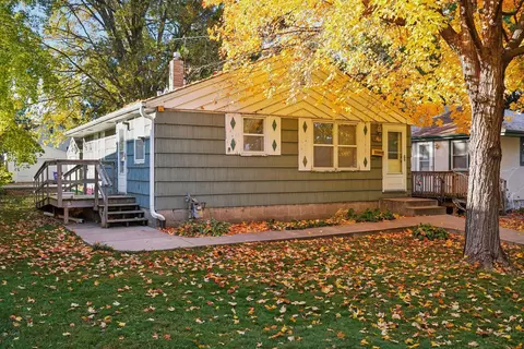 1844 Montana Ave E, Saint Paul, MN 55119