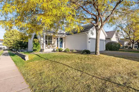 301 Evergreen Ln, Circle Pines, MN 55014