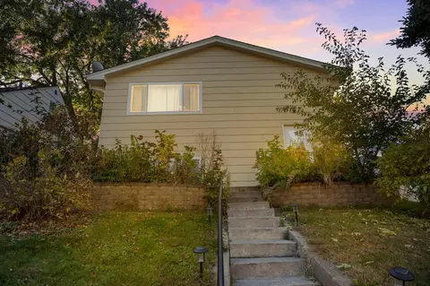 326 2nd Ave S, South Saint Paul, MN 55075