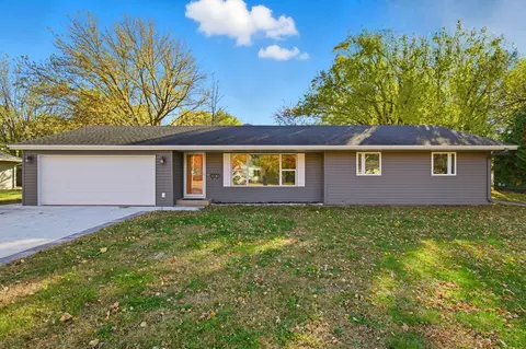 1020 1st St S, Cold Spring, MN 56320