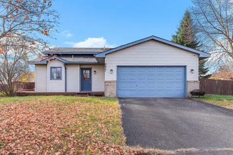 4637 Pond View Cir, Big Lake, MN 55309