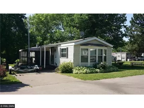 39953 Pioneer Ln, Wahkon, MN 56386
