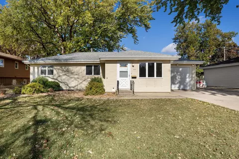 313 Glenn Rd, Albert Lea, MN 56007 photo 7