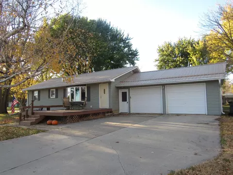 726 5th Ave, Brewster, MN 56119