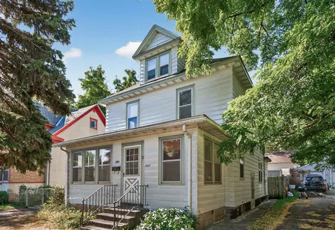 2327 Irving Ave N, Minneapolis, MN 55411
