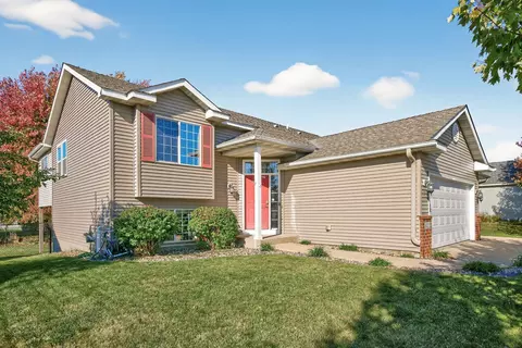427 11th Ave NE, Lonsdale, MN 55046