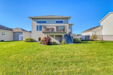 3712 S 49th St, Fargo, ND 58104 photo 3