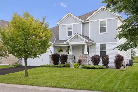 11427 Harness Vw, Woodbury, MN 55129