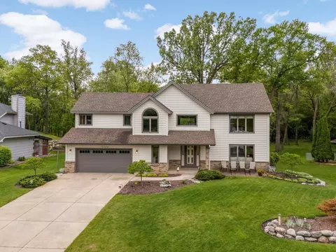 10324 170th St W, Lakeville, MN 55044