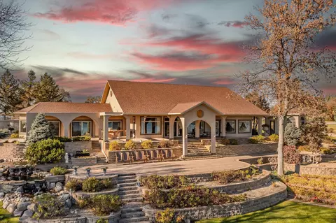 282 NW Agnes Blvd, Alexandria, MN 56308