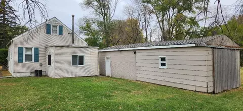 Exterior - 522 Saint Thomas Ave, Albert Lea, MN 56007 photo 2 of 3