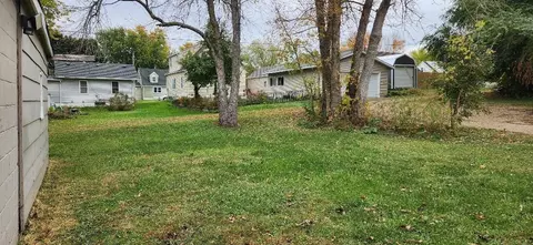 Exterior - 522 Saint Thomas Ave, Albert Lea, MN 56007 photo 3 of 3