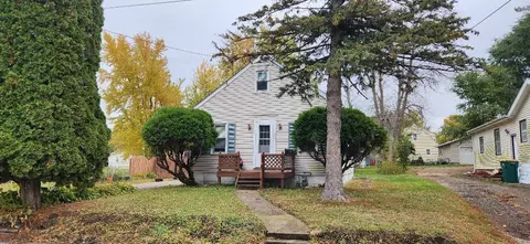 522 Saint Thomas Ave, Albert Lea, MN 56007