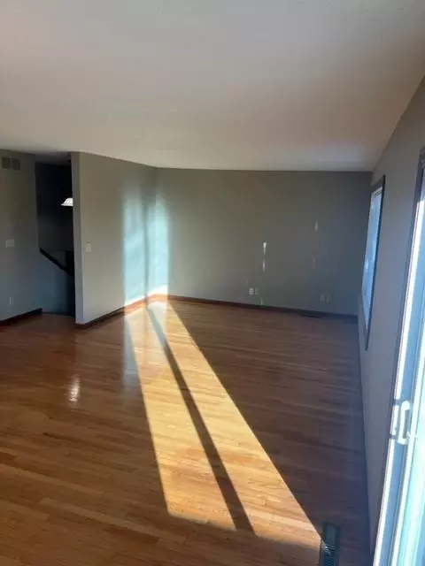 Living - 817 16th St, Windom, MN 56101 photo 1 of 2