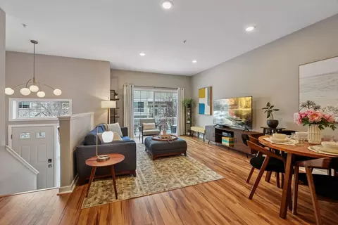 588 Willoughby Way W, Minnetonka, MN 55305