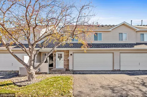 7813 Hemingway Ave S, Cottage Grove, MN 55016