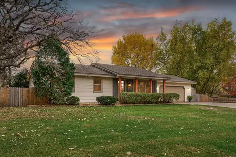 4027 10th Ave, Anoka, MN 55303