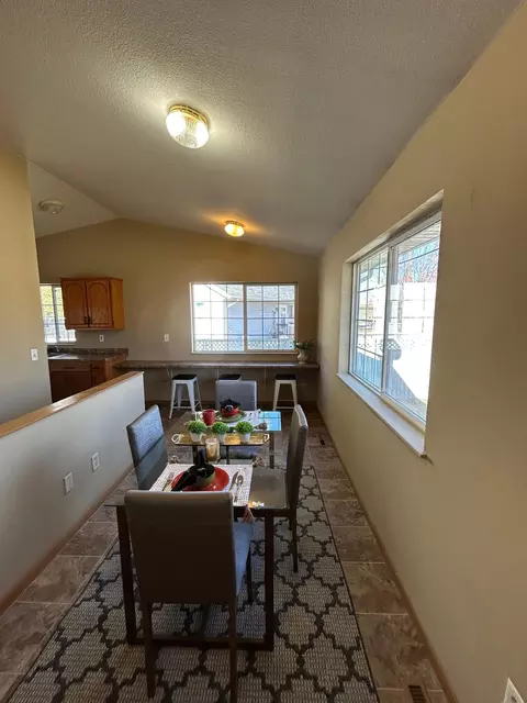 Dining - 1013 3rd St N, Saint Cloud, MN 56303 photo 1 of 1