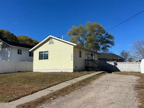 Exterior - 1013 3rd St N, Saint Cloud, MN 56303 photo 2 of 3
