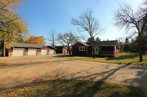 886 2nd St SE, Staples, MN 56479 photo 20