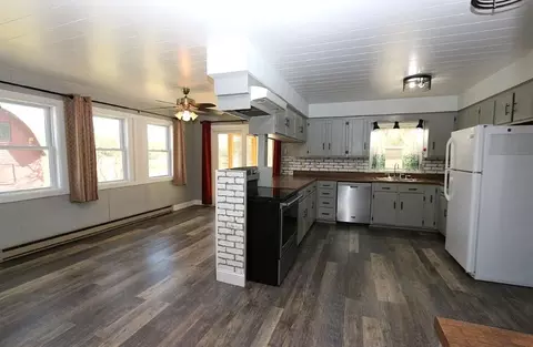 886 2nd St SE, Staples, MN 56479 photo 7