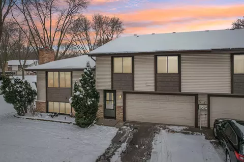 3806 Brookdale Cir N, Brooklyn Park, MN 55443